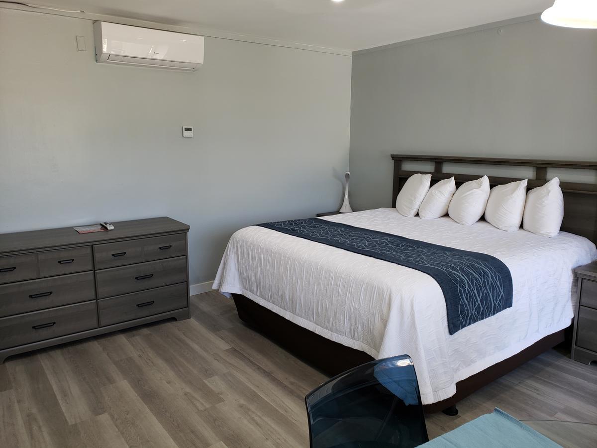 폼파노 비치 The Palms On Ocean 모텔 외부 사진
